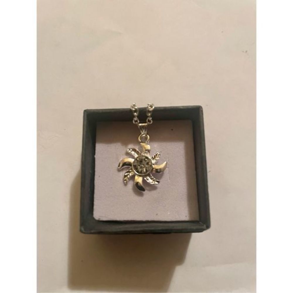 SILVER WHITE SAPPHIRE SUNFLOWER NECKLACE